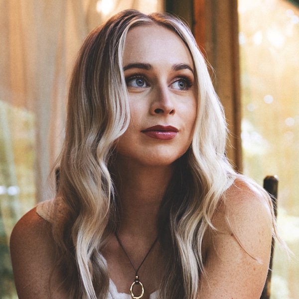 Melanie Dyer