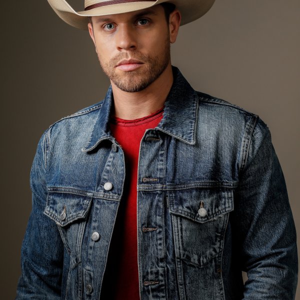 Dustin Lynch Added ATB To Triple M Country