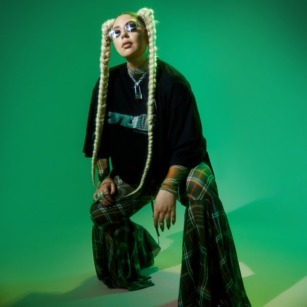 Theia "Celebrity" Added to SCA