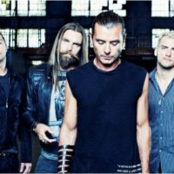 Bush tour Australia for Soundwave