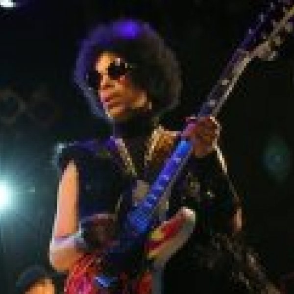 Prince & 3RDEYEGIRL SET LONDON ABLAZE!