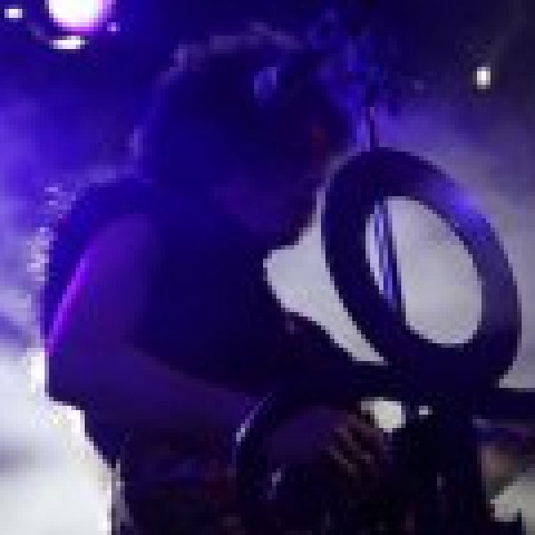 PRINCE & 3RDEYEGIRL SET LONDON ABLAZE!
